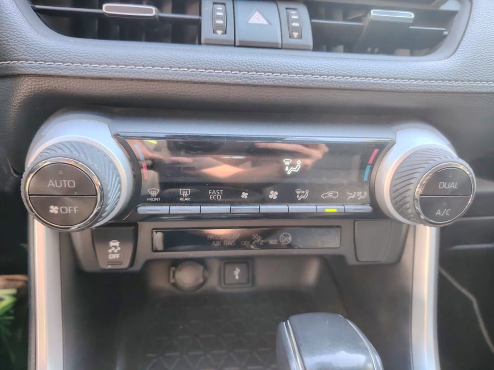 Toyota Rav4 usata a Massa-Carrara (17)