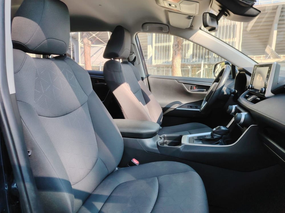 Toyota Rav4 usata a Massa-Carrara (5)
