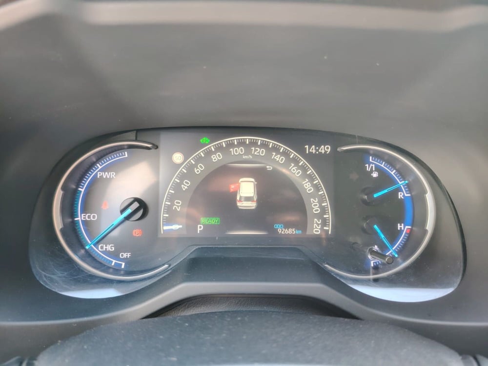 Toyota Rav4 usata a Massa-Carrara (9)