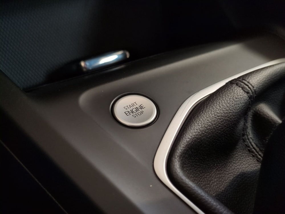 Volkswagen Golf usata a Agrigento (16)