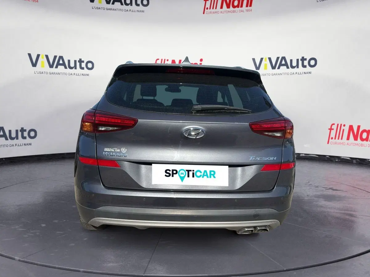 Hyundai Tucson usata a Massa-Carrara (7)