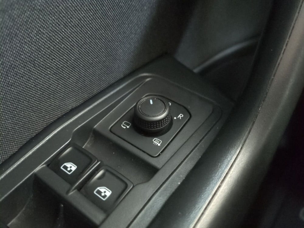 Volkswagen T-Roc usata a Agrigento (13)