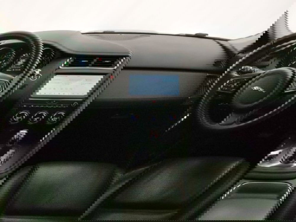 Jaguar E-Pace usata a Modena (12)