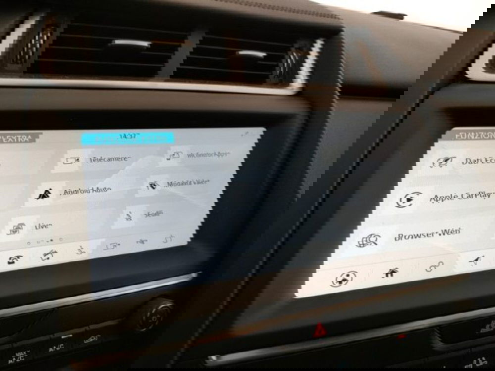 Jaguar E-Pace usata a Modena (14)