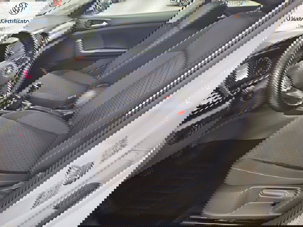 Volkswagen T-Cross usata a Genova (10)