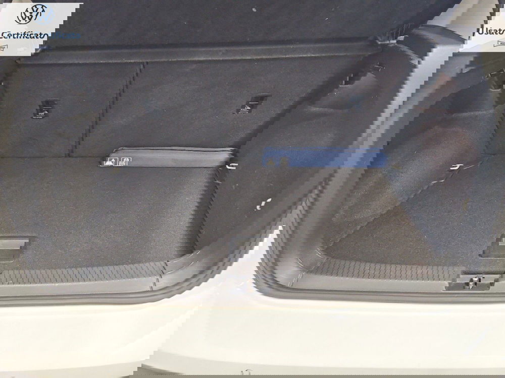 Volkswagen T-Cross usata a Genova (9)