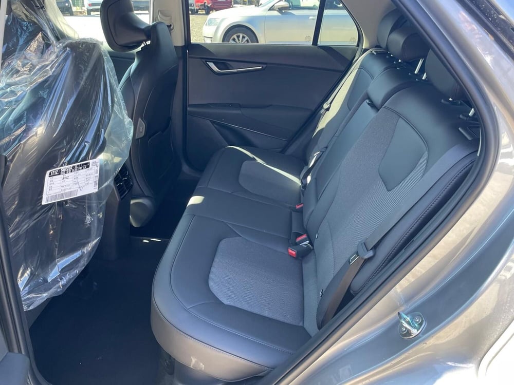 Kia Niro nuova a Arezzo (15)