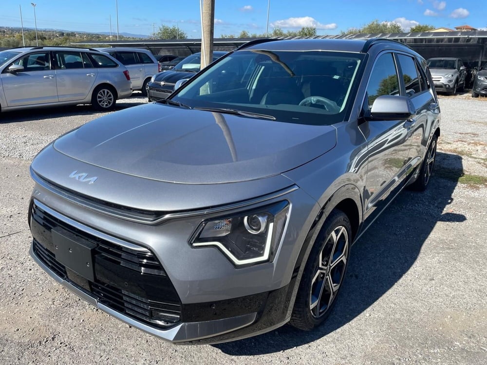 Kia Niro nuova a Arezzo (3)