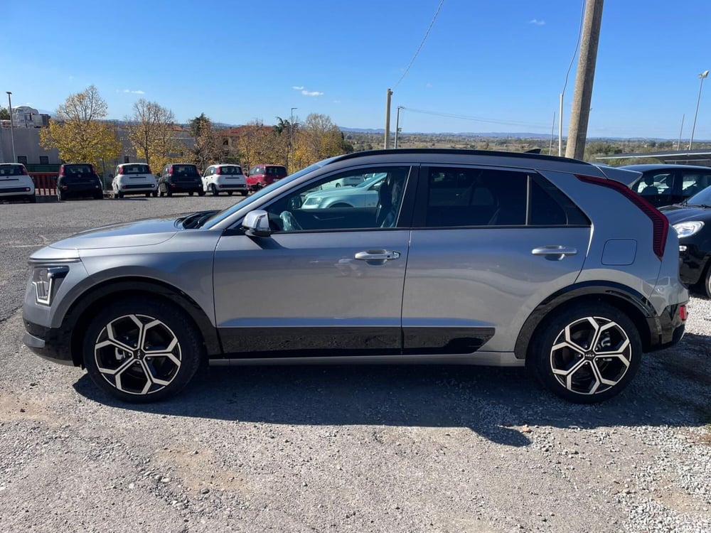 Kia Niro nuova a Arezzo (8)