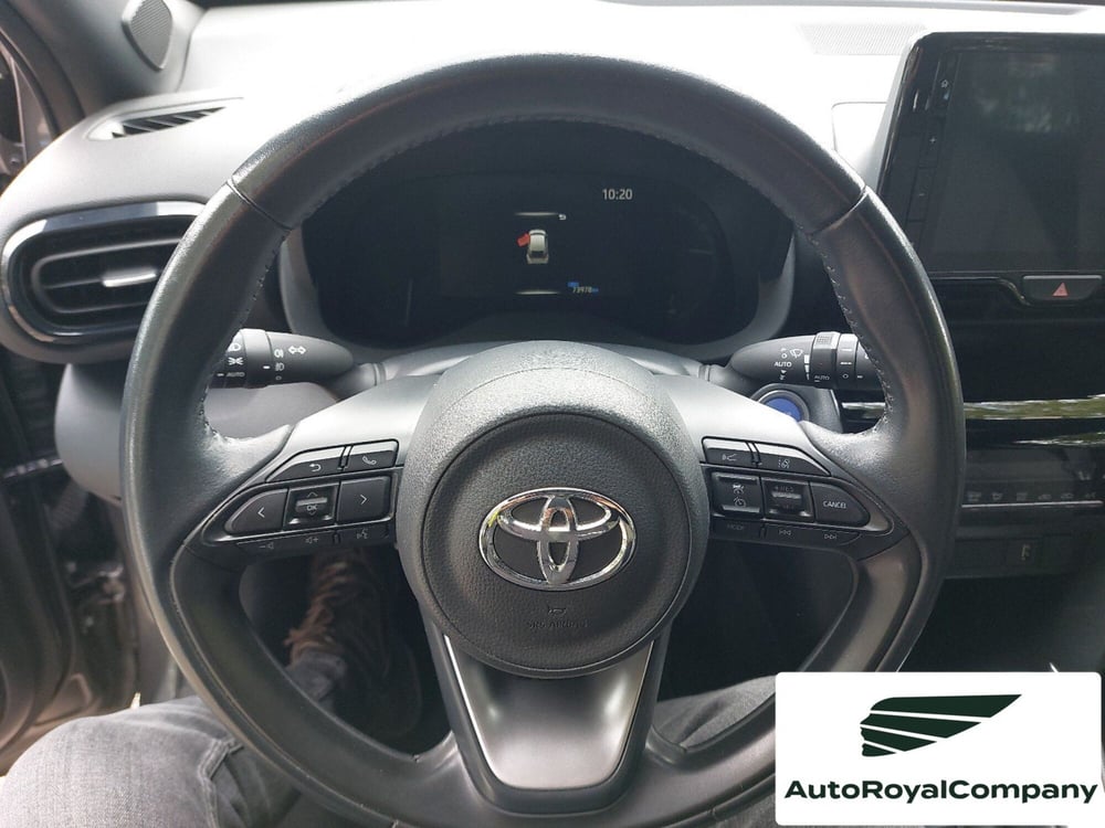 Toyota Yaris Cross usata a Roma (14)