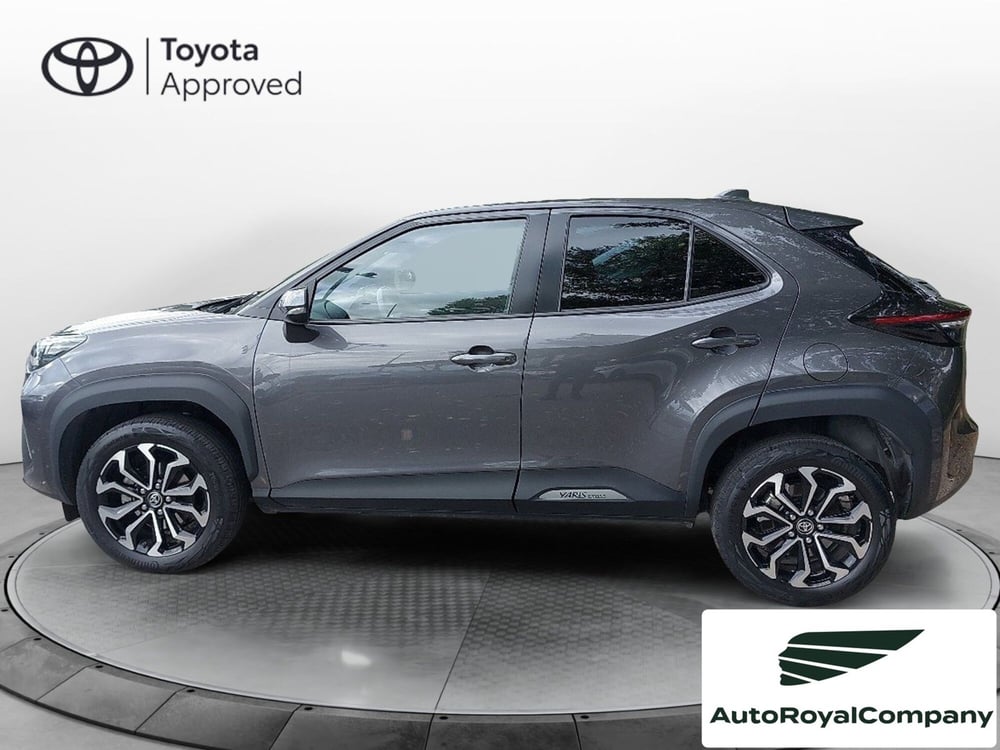 Toyota Yaris Cross usata a Roma (3)