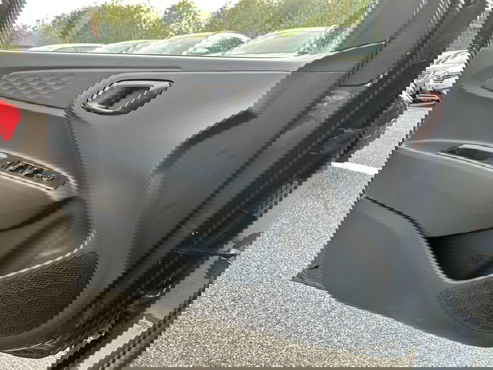 Hyundai i10 nuova a Roma (20)