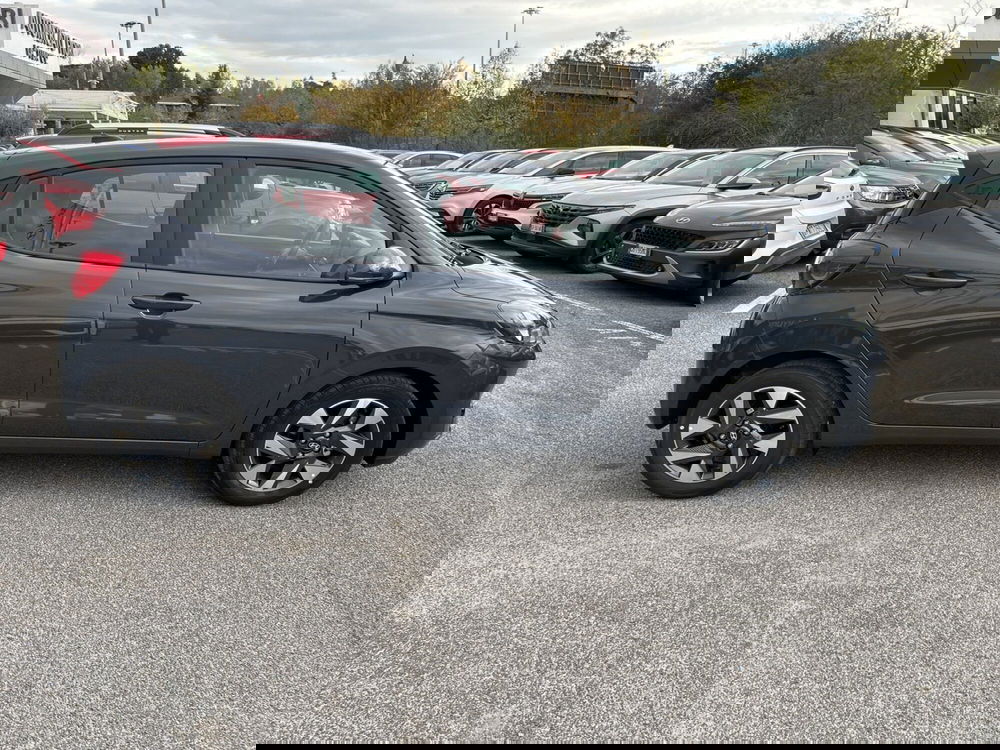 Hyundai i10 nuova a Roma (6)