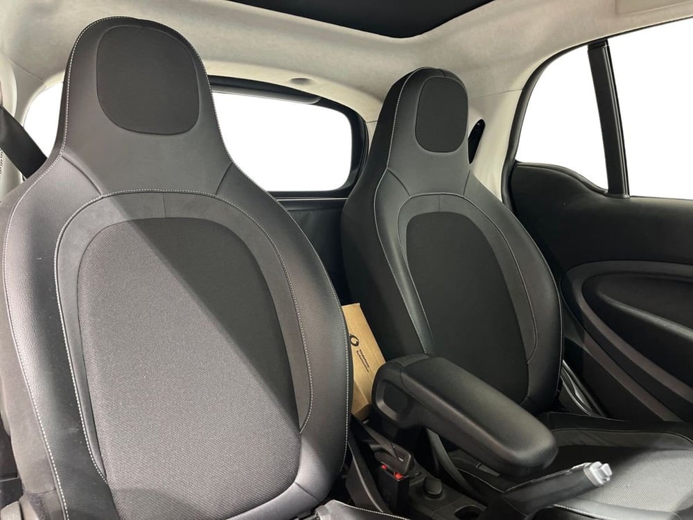 smart Fortwo usata a Napoli (17)