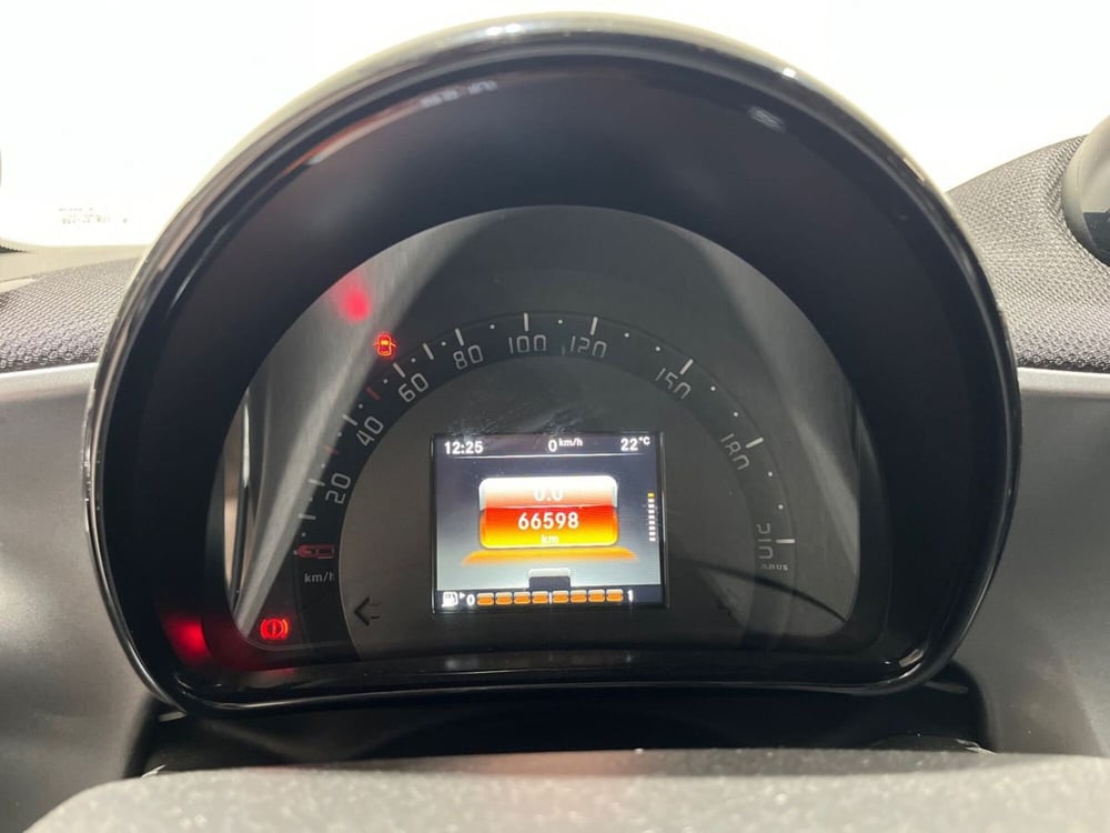 smart Fortwo usata a Napoli (7)
