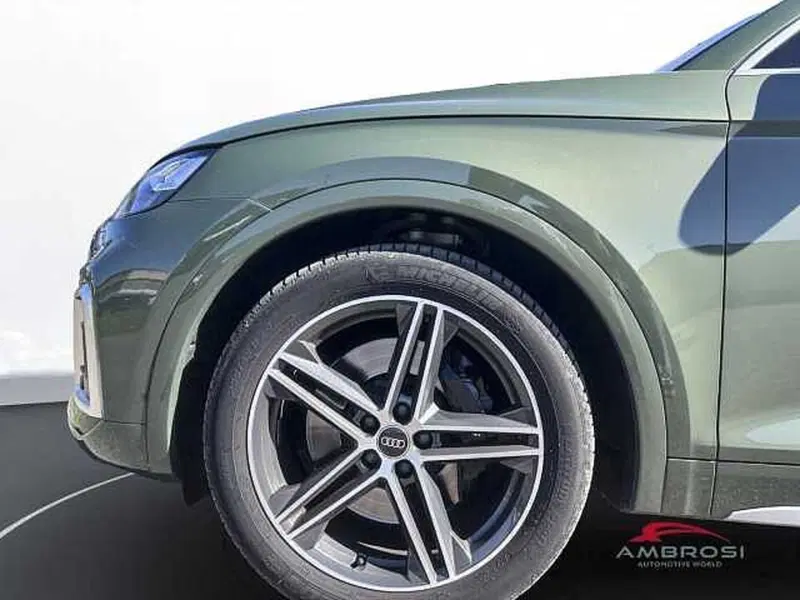Audi SQ5 usata a Viterbo (18)