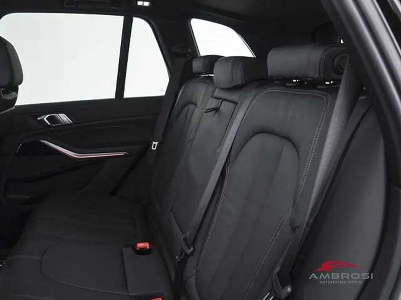 BMW X5 usata a Viterbo (10)