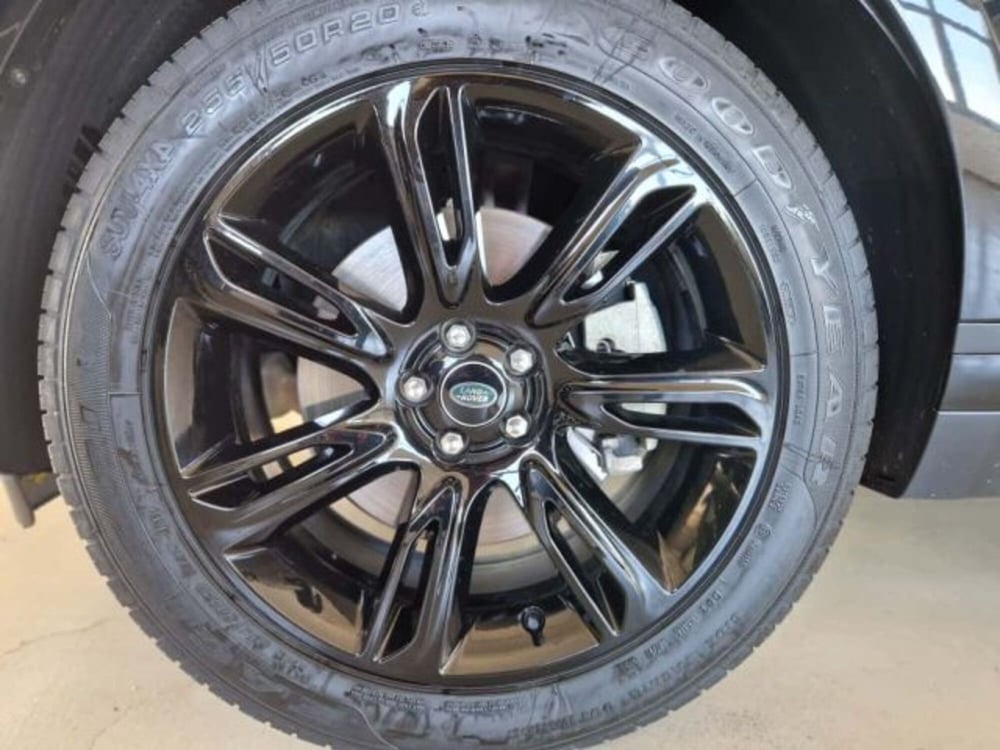 Land Rover Range Rover Velar usata a Modena (9)