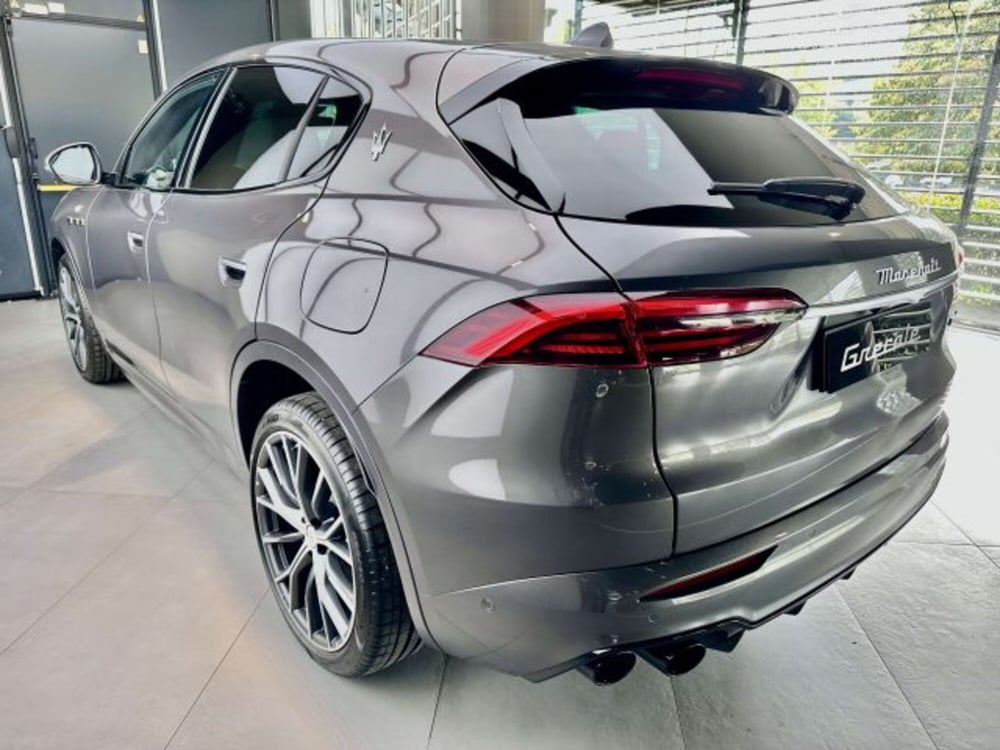 Maserati Grecale nuova a Torino (8)
