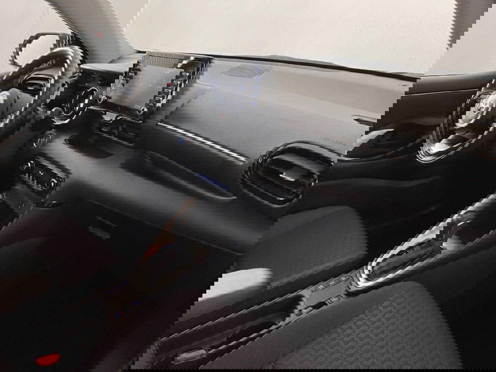 Toyota Yaris Cross usata a Torino (13)