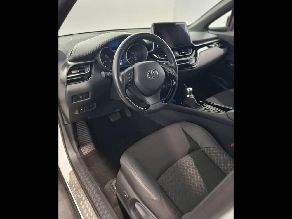 Toyota Toyota C-HR usata a Torino (10)