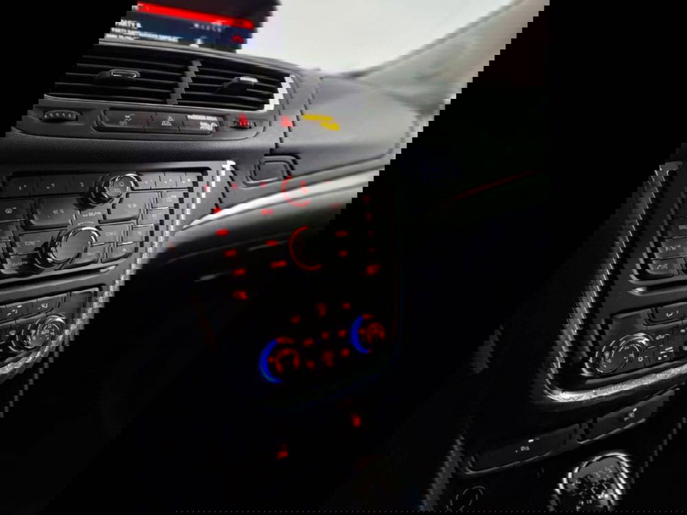 Opel Mokka usata a Torino (9)