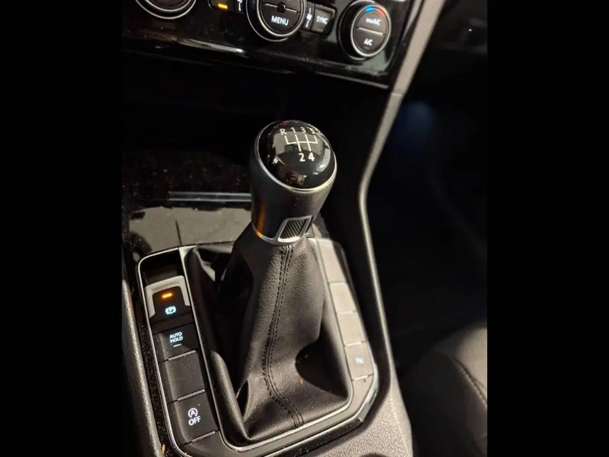 Volkswagen Golf usata a Torino (9)