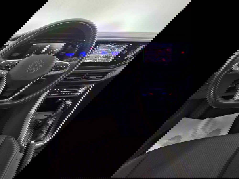 Volkswagen Taigo usata a Torino (11)