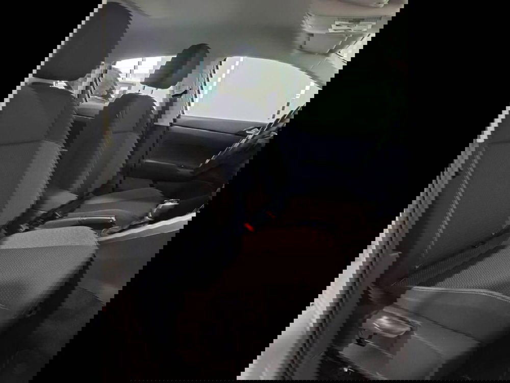 Volkswagen Taigo usata a Torino (14)