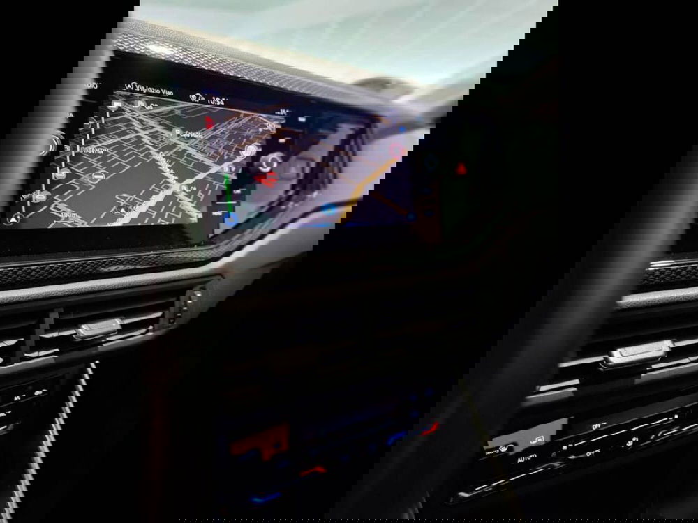 Volkswagen Taigo usata a Torino (8)