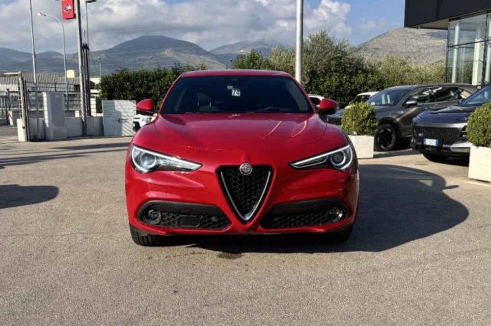 Alfa Romeo Stelvio usata a Latina (2)
