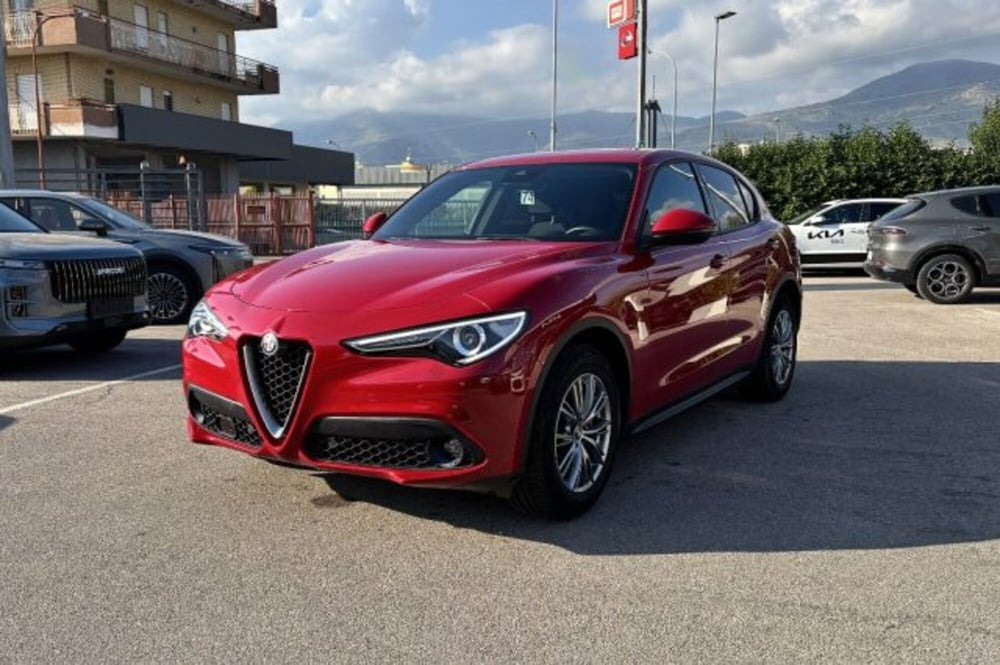 Alfa Romeo Stelvio usata a Latina (3)