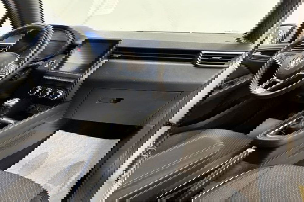 Renault Clio usata a Latina (9)