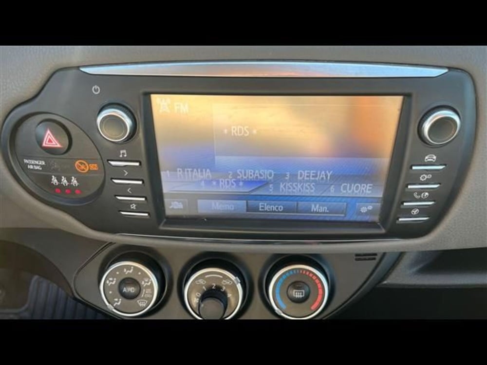 Toyota Yaris usata a Firenze (6)