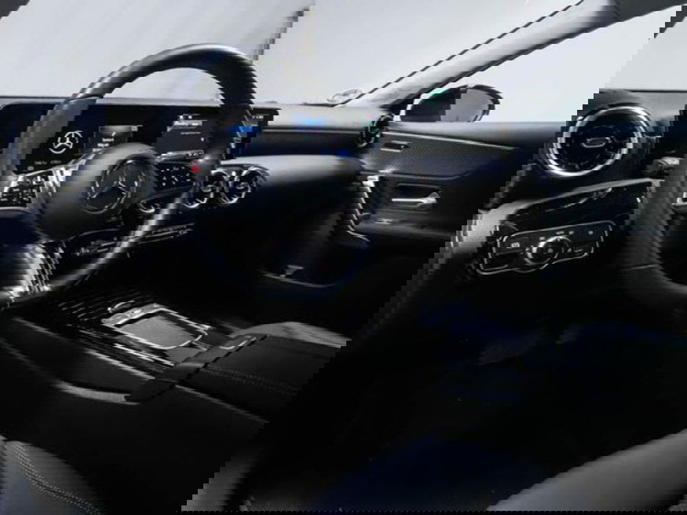 Mercedes-Benz Classe A usata a Milano (7)