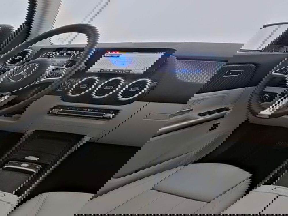 Mercedes-Benz GLA SUV usata a Milano (7)
