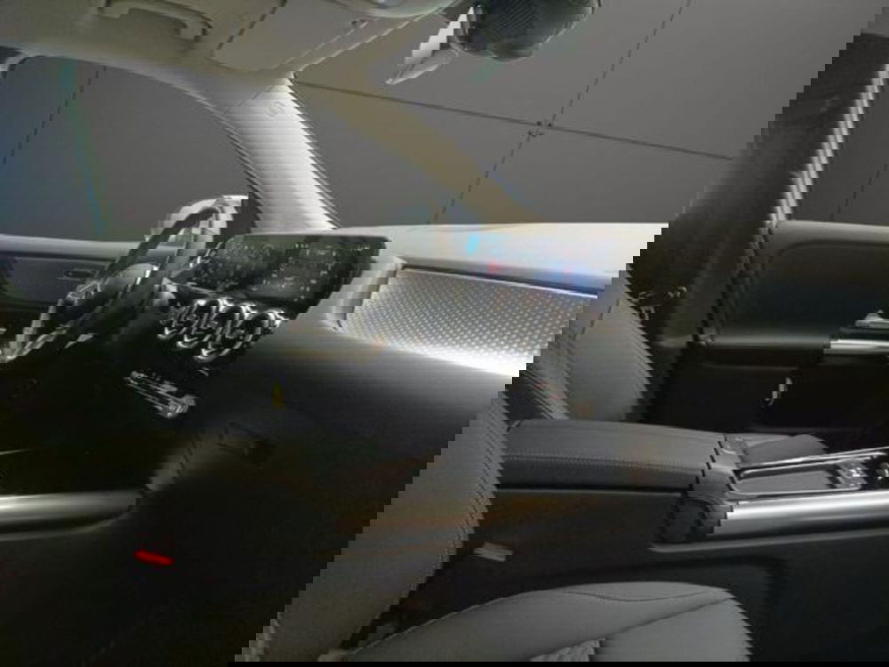 Mercedes-Benz GLA SUV usata a Milano (13)