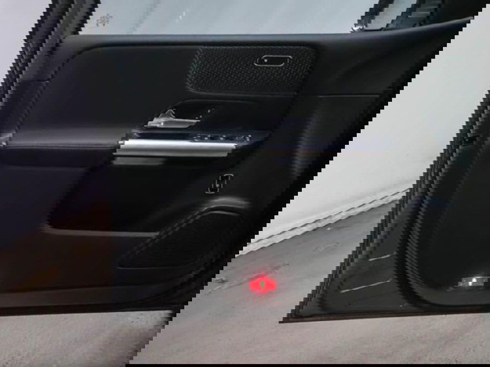 Mercedes-Benz Classe B usata a Milano (10)