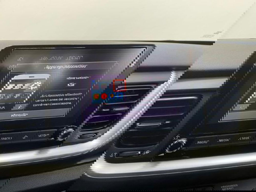 Kia Stonic usata a Como (14)