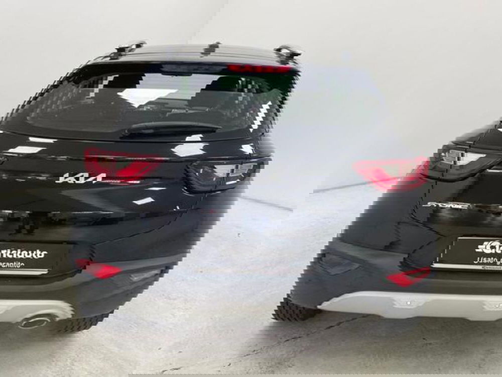Kia Stonic usata a Como (7)