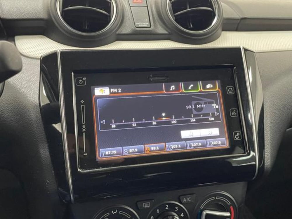 Suzuki Swift usata a Como (12)