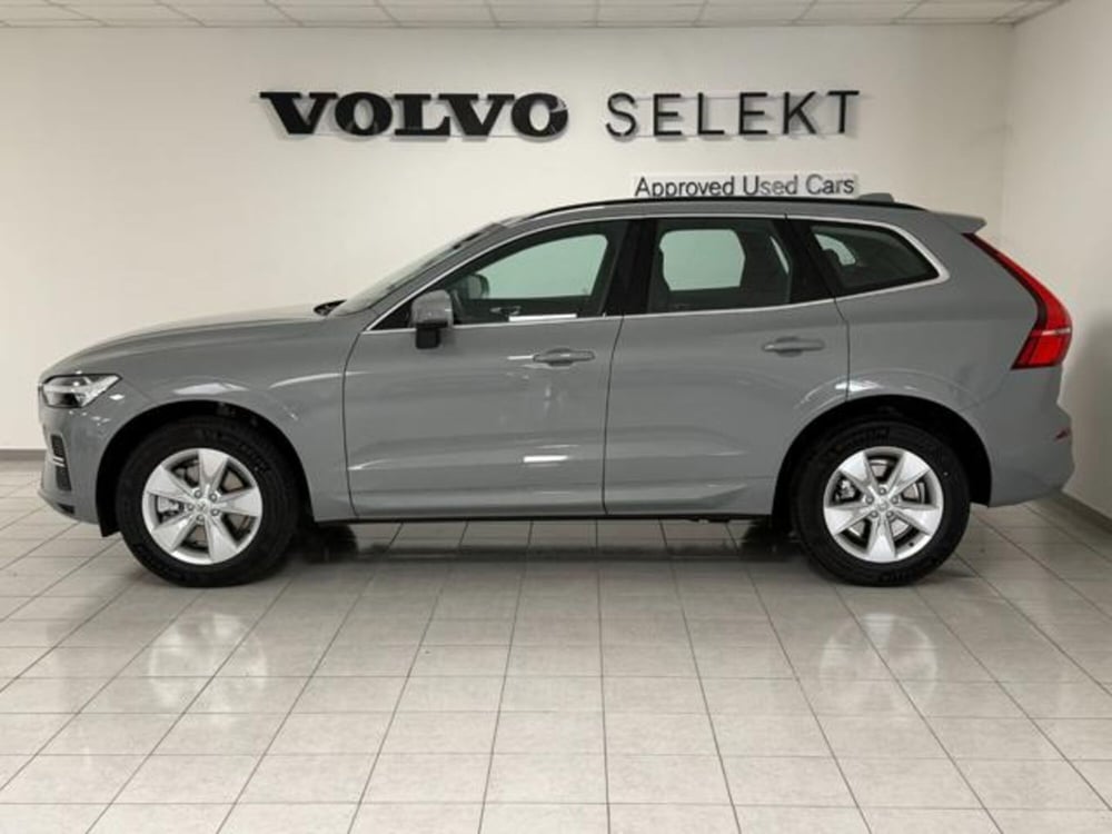 Volvo XC60 nuova a Como (6)