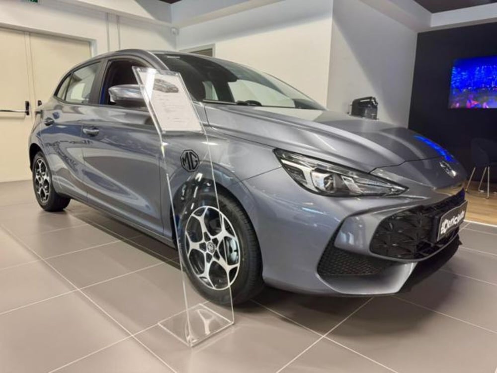 Mg MG3 nuova a Como (5)