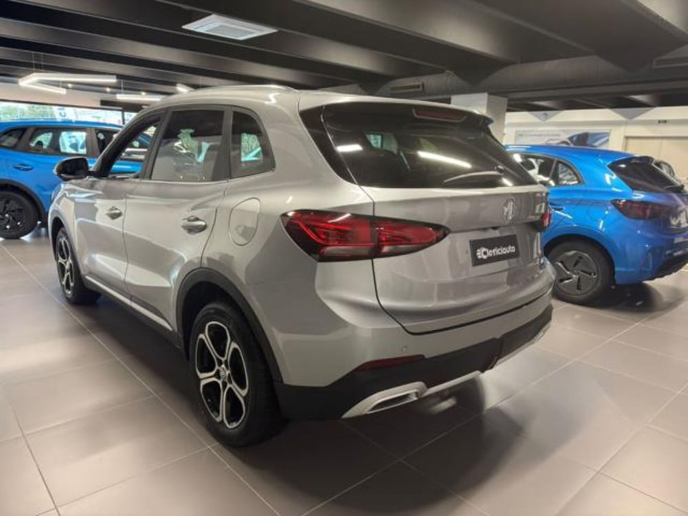 Mg ZS nuova a Como (3)