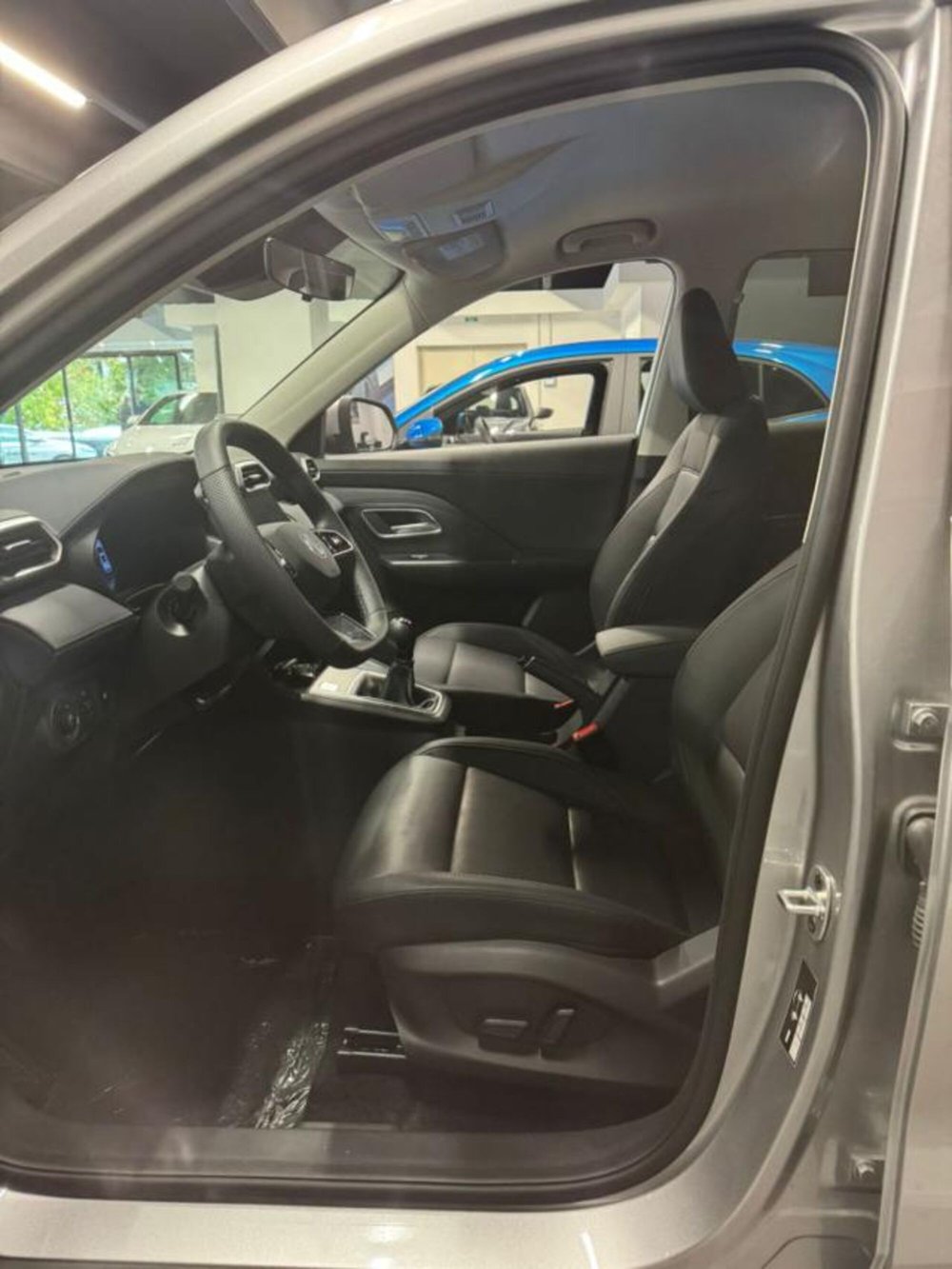 Mg ZS nuova a Como (7)