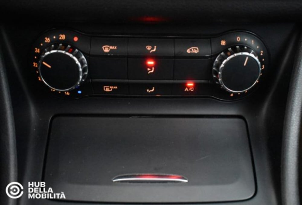 Mercedes-Benz GLA SUV usata a Perugia (10)