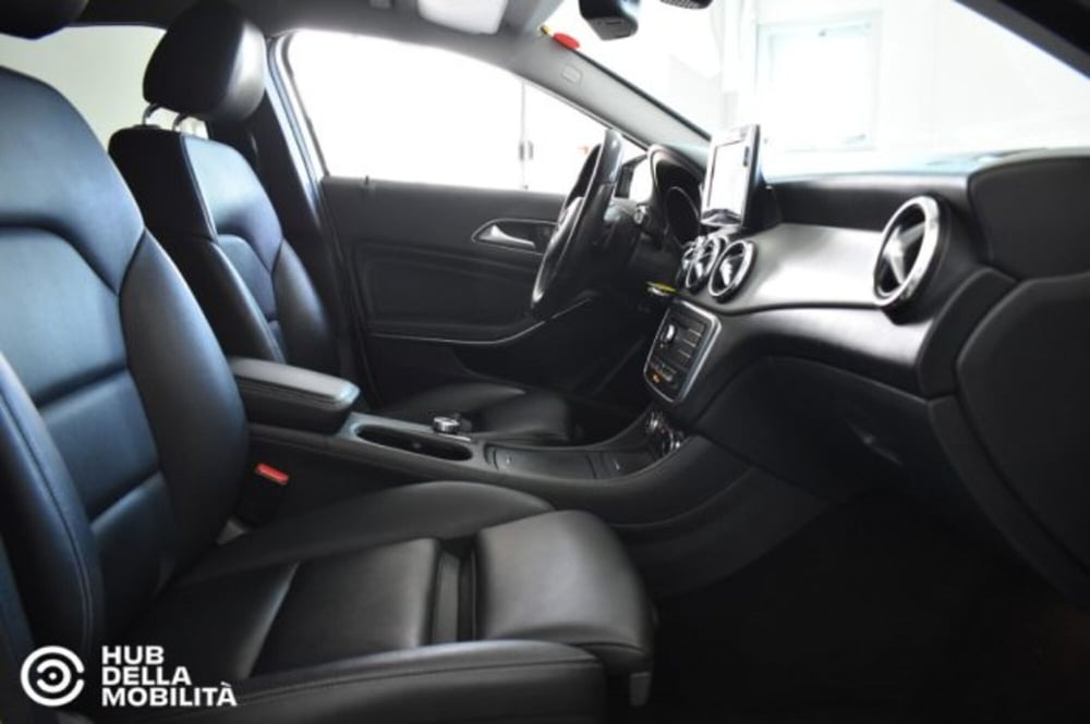 Mercedes-Benz GLA SUV usata a Perugia (18)