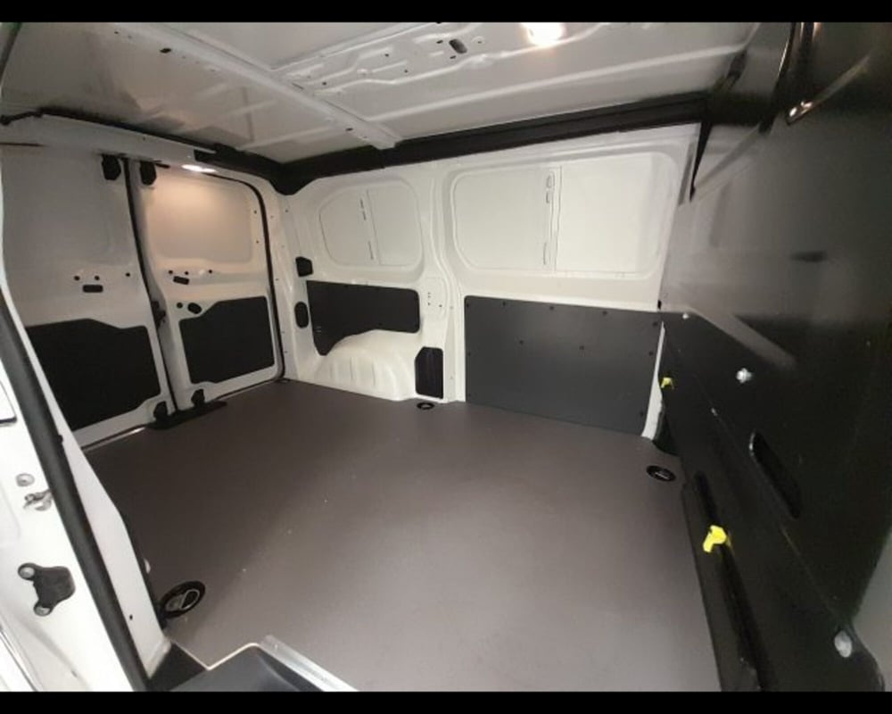 Opel Vivaro Furgone usata a Alessandria (13)