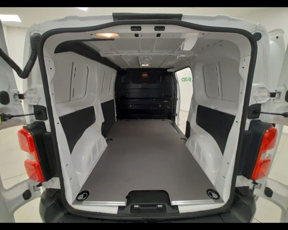 Opel Vivaro Furgone usata a Alessandria (14)