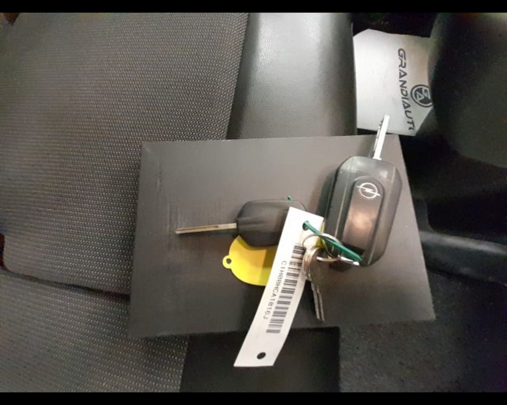 Opel Vivaro Furgone usata a Alessandria (15)